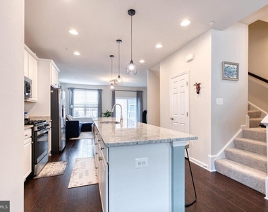 12925 Brickyard Boulevard - Photo Thumbnail 12