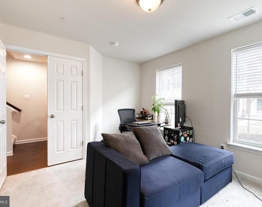 12925 Brickyard Boulevard - Photo Thumbnail 4