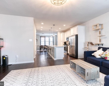 12925 Brickyard Boulevard - Photo Thumbnail 7