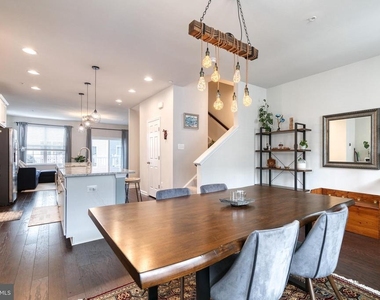 12925 Brickyard Boulevard - Photo Thumbnail 18