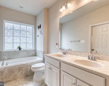 12925 Brickyard Boulevard - Photo Thumbnail 23