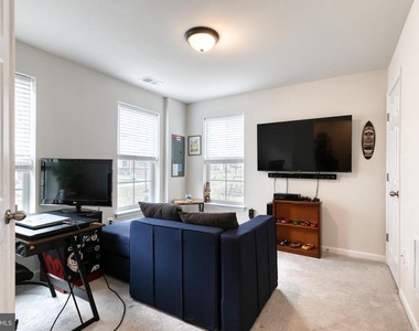 12925 Brickyard Boulevard - Photo Thumbnail 3