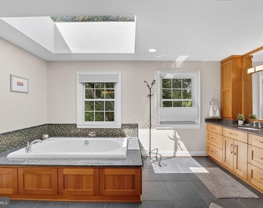 5115 Cape Cod Court - Photo Thumbnail 30