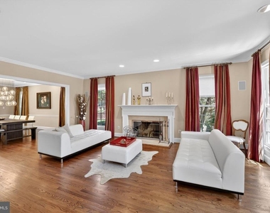 5115 Cape Cod Court - Photo Thumbnail 6