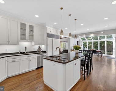 5115 Cape Cod Court - Photo Thumbnail 15