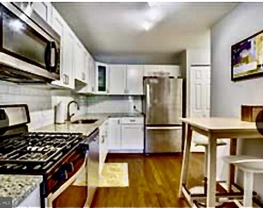 9039 Sligo Creek Parkway - Photo Thumbnail 17