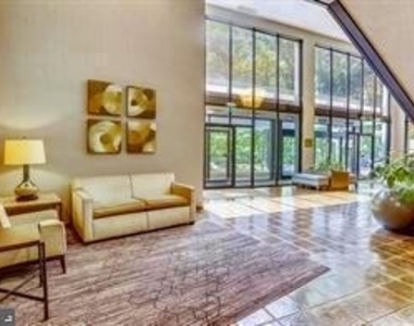 9039 Sligo Creek Parkway - Photo Thumbnail 4