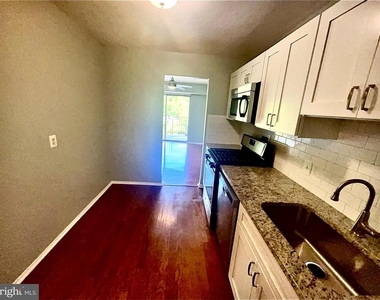 9039 Sligo Creek Parkway - Photo Thumbnail 19