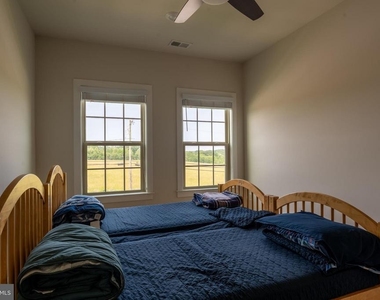 10536 My Girl Place - Photo Thumbnail 31