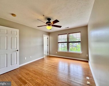 2107 Mardic Drive - Photo Thumbnail 39