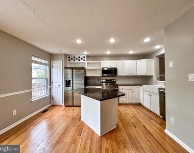 2107 Mardic Drive - Photo Thumbnail 25