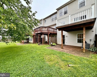 2107 Mardic Drive - Photo Thumbnail 8