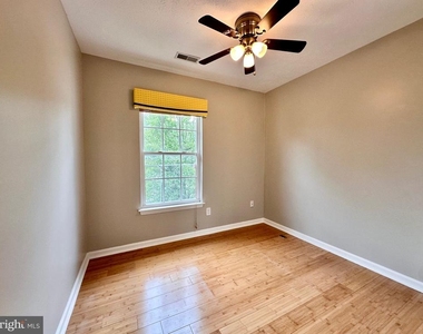 2107 Mardic Drive - Photo Thumbnail 46