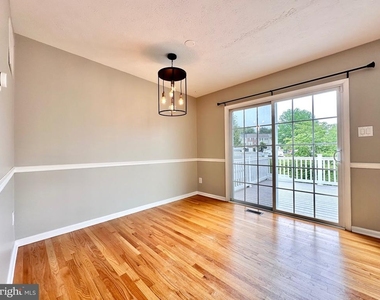 2107 Mardic Drive - Photo Thumbnail 22