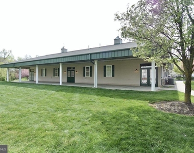 2107 Mardic Drive - Photo Thumbnail 53