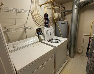 3820 Normandy Drive - Photo Thumbnail 7