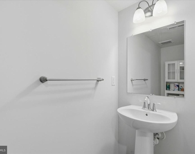 5457 Spotswood Place - Photo Thumbnail 32