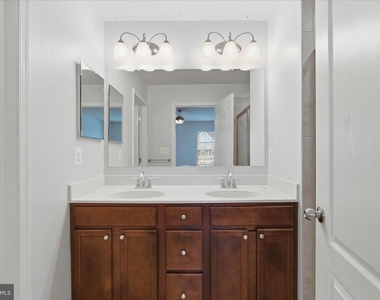 5457 Spotswood Place - Photo Thumbnail 21