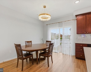 5457 Spotswood Place - Photo Thumbnail 11