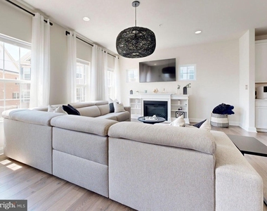 5000 John Buck Avenue - Photo Thumbnail 24
