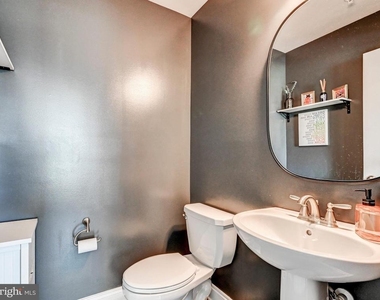 5000 John Buck Avenue - Photo Thumbnail 16