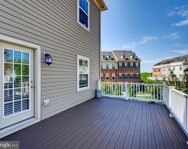 5000 John Buck Avenue - Photo Thumbnail 13
