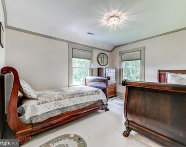 1552 Glencoe Road - Photo Thumbnail 30