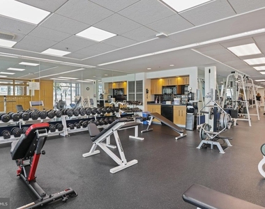 100 Harborview Drive - Photo Thumbnail 35