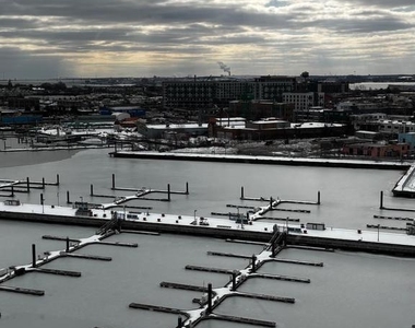 100 Harborview Drive - Photo Thumbnail 11