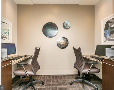 100 Harborview Drive - Photo Thumbnail 40