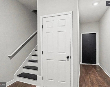 2301 Whittier Avenue - Photo Thumbnail 19