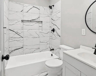 2301 Whittier Avenue - Photo Thumbnail 11