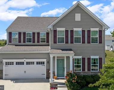 305 Goodwick Drive - Photo Thumbnail 1