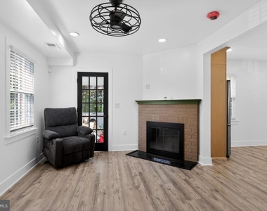 2112 34th Street Se - Photo Thumbnail 12