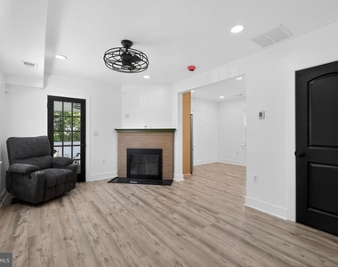 2112 34th Street Se - Photo Thumbnail 10