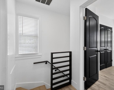 2112 34th Street Se - Photo Thumbnail 15