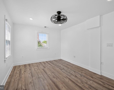 2112 34th Street Se - Photo Thumbnail 18