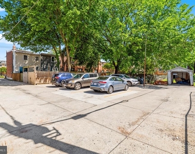 710 Kennedy Street Nw - Photo Thumbnail 30