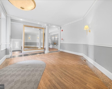 1830 17th Street Nw - Photo Thumbnail 3