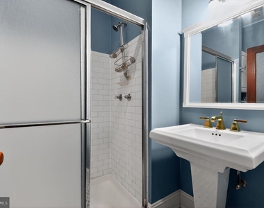 1319 Massachusetts Se - Photo Thumbnail 20
