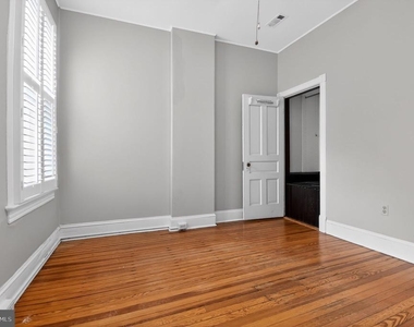 1319 Massachusetts Se - Photo Thumbnail 14