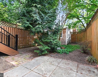 1319 Massachusetts Se - Photo Thumbnail 31