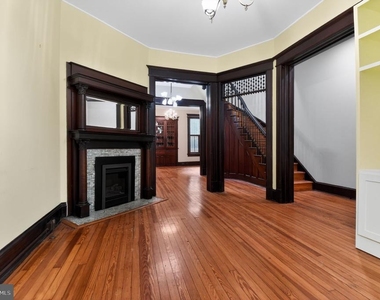 1319 Massachusetts Se - Photo Thumbnail 8
