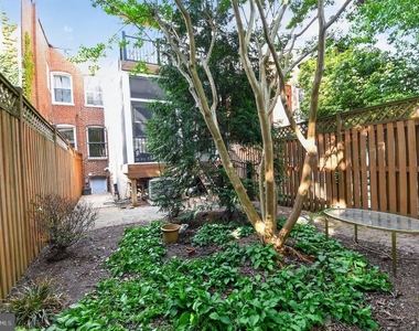 1319 Massachusetts Se - Photo Thumbnail 30