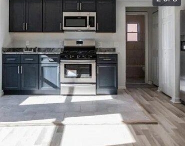 529 16th Street Ne - Photo Thumbnail 1