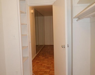 4600 Connecticut Avenue Nw - Photo Thumbnail 5