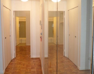 4600 Connecticut Avenue Nw - Photo Thumbnail 2