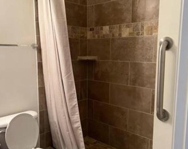 154 Holly Hill Dr - Photo Thumbnail 5