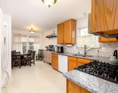 3339 Elsinore Court - Photo Thumbnail 6