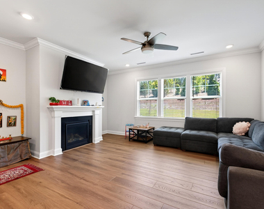 125 Fairport Lane - Photo Thumbnail 17